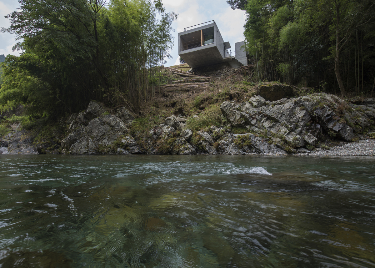 Cliff House in Tenkawa